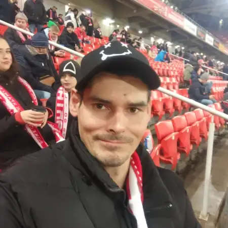 Artur, 43Lytkarino, Russia 