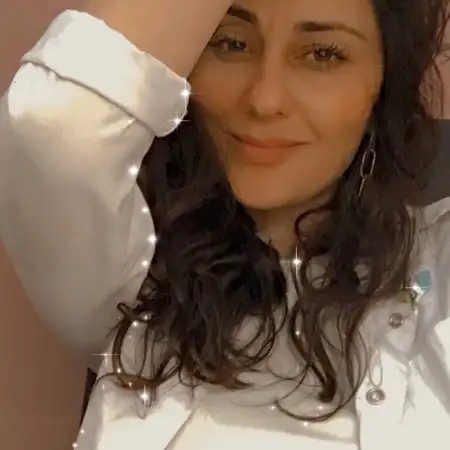 Armine, 44Armenia 