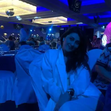 Armine, 44Armenia 