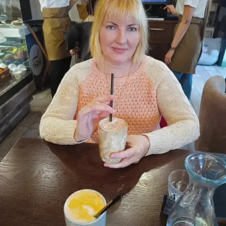 Irina, 49Moscow, Russia 