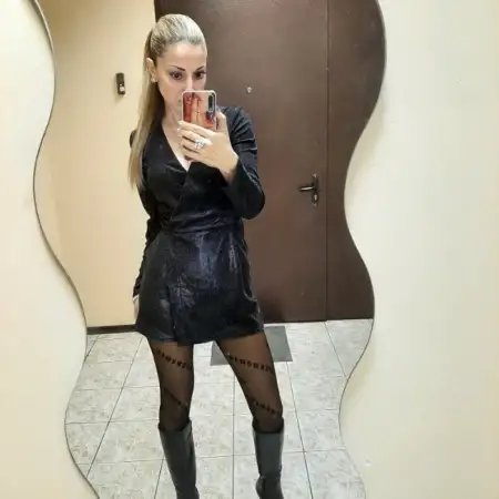 Anna, 38Moscow, Russia 
