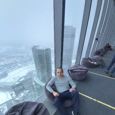 Karen, 40Moscow, Russia 