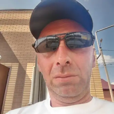 Artur, 46Buguruslan, Russia 