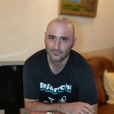 Eduard, 43Moscow, Russia 