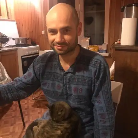 Roman, 42Yerevan, Armenia 