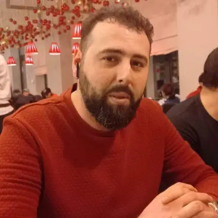 Yanis, 41Moscow, Russia 