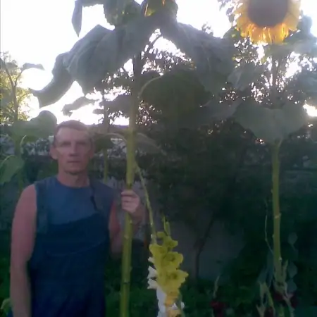 Petr, 49Russia 