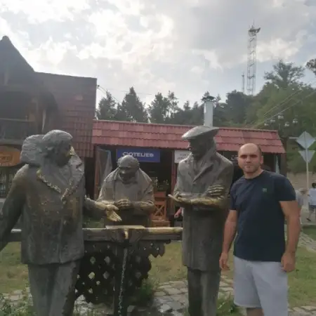 Georgiy, 33Moscow, Russia 
