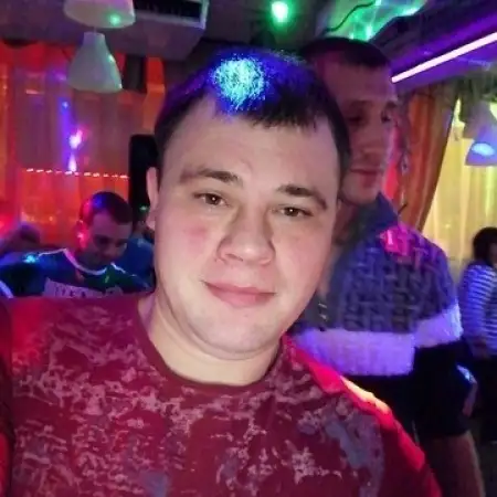 Vladimir, 35Gatchina, Russia 