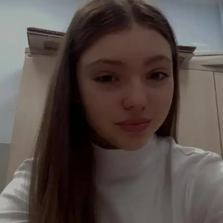 Alina, 22Wroclaw, Poland 