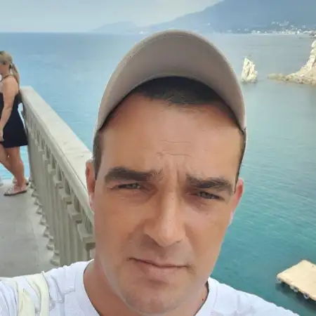 Nikolay, 36Russia 