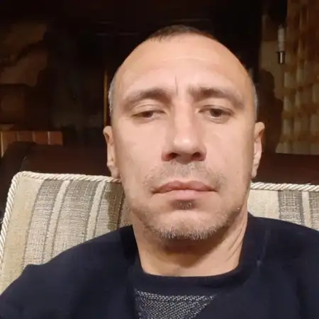 Aleksey, 48Kryvyi Rih, Ukraine 