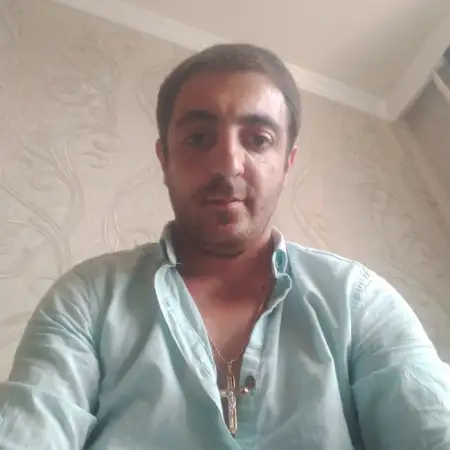 Robert, 39Moscow, Russia 
