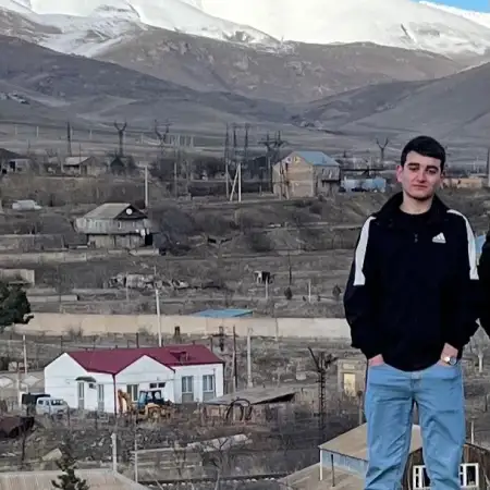 Aleqs, 25Yerevan, Armenia 