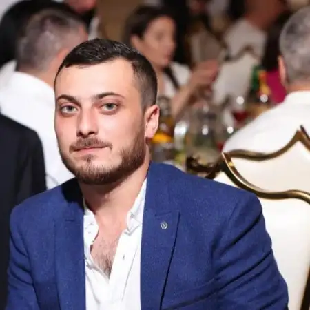 Nshan, 32Armenia 