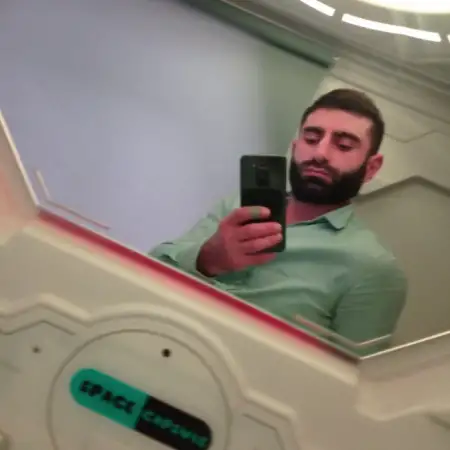 Sarkis, 31Yerevan, Armenia 