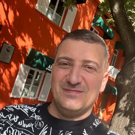 Andranik, 50Tashkent, Uzbekistan 