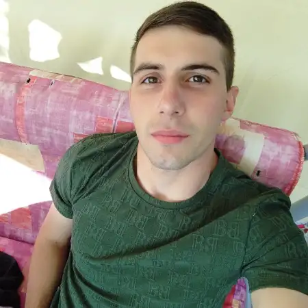 Robert, 24 Yerevan, Armenia