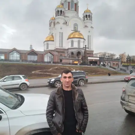 Vahe, 36Russia 