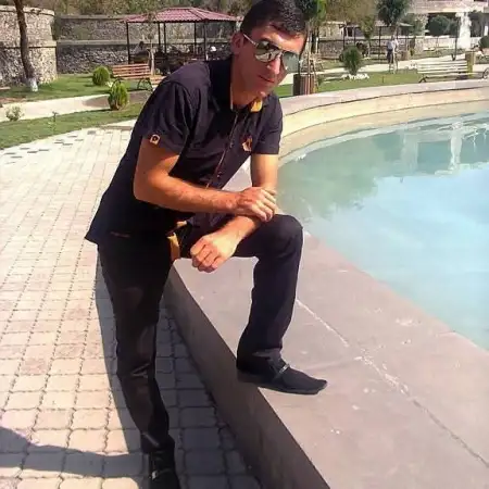 Vahe, 36Russia 