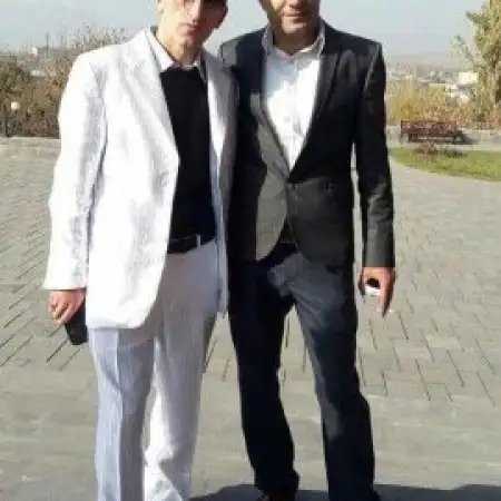 Vahe, 36Russia 