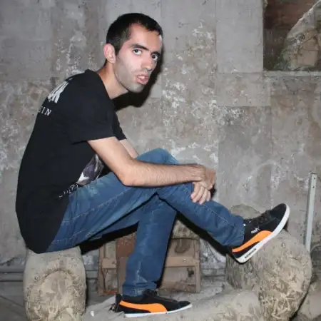 Heno, 31Yerevan, Armenia 