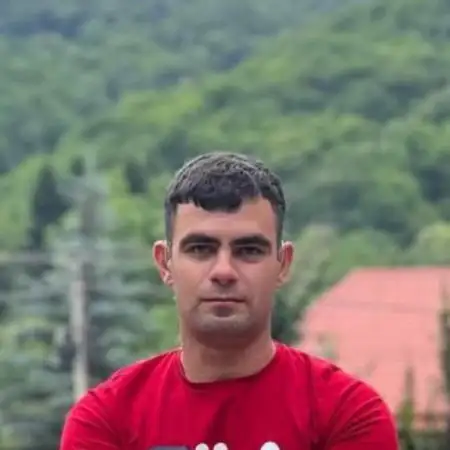 Aram, 28Yerevan, Armenia 