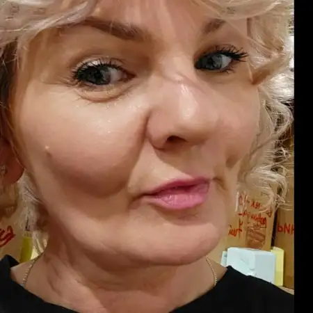 Alisa, 53Saint Petersburg, Russia 