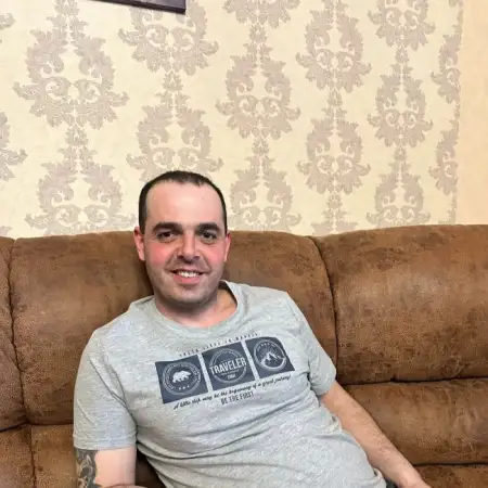 Artur, 36Novokuibyshevsk, Russia