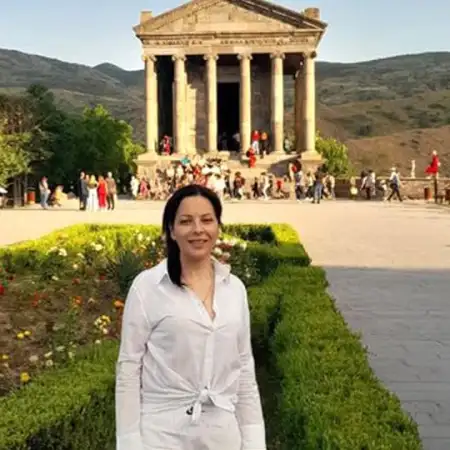 Ruzanna, 42Yerevan, Armenia 