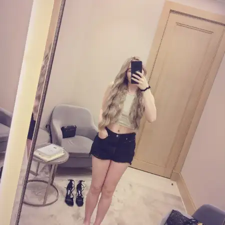 Katerina, 25Moscow, Russia 