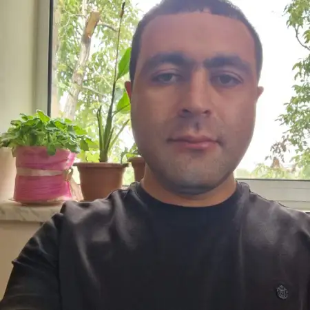 Aram, 36Yerevan, Armenia 