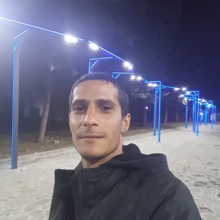 Artyom, 28Yerevan, Armenia 