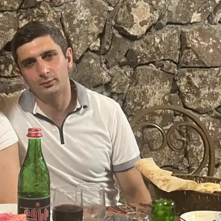 Arsen, 40Yerevan, Armenia 