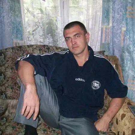Dmitriy, 44Gyumri, Armenia 