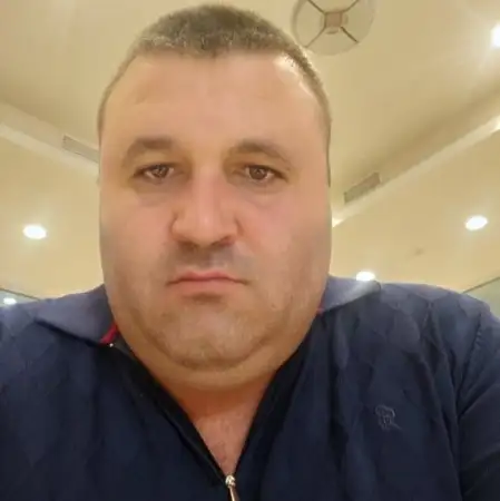 Samvel, 44Yerevan, Armenia 