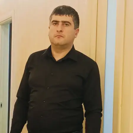 Paruyr, 40 Orel, Russia
