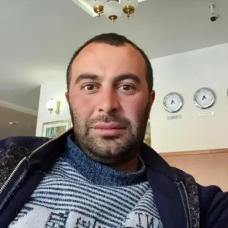 Garik, 39Simferopol, Ukraine 