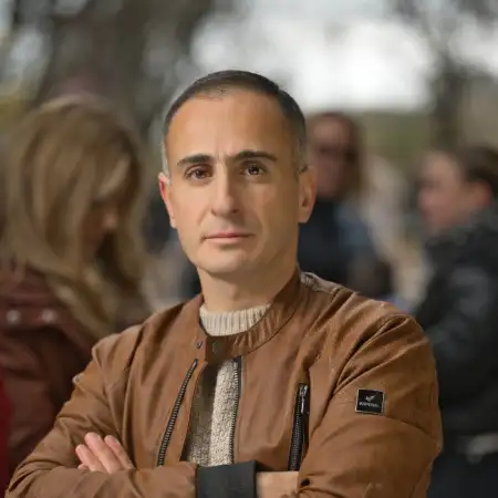 Narek, 44Paris, France 