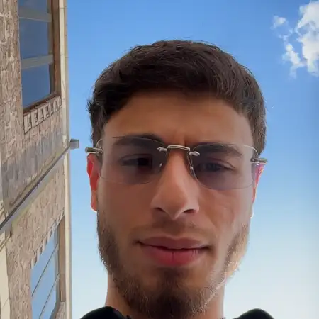 Artur, 20Yerevan, Armenia 