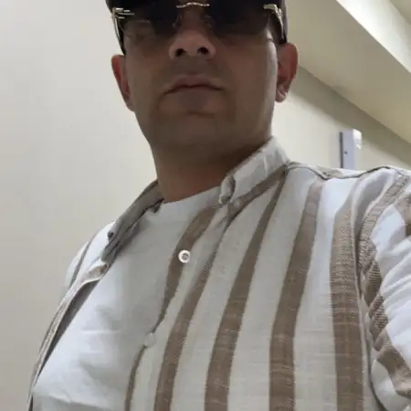 Levon, 32Yerevan, Armenia 