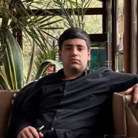 Dav, 25Armenia 