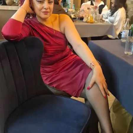 Anna, 48Yerevan, Armenia