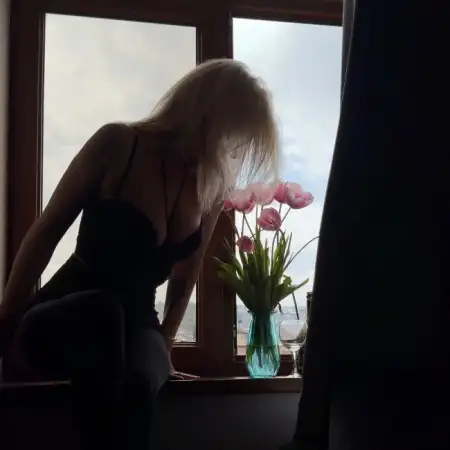Elena, 45Yekaterinburg, Russia 