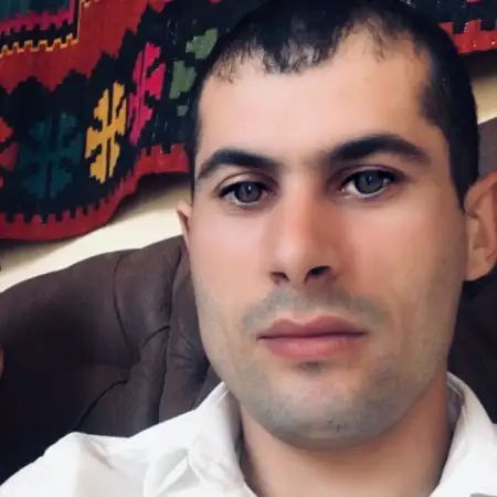 Gagik, 34Yerevan, Armenia 