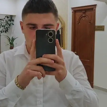 Van, 22Yerevan, Armenia 