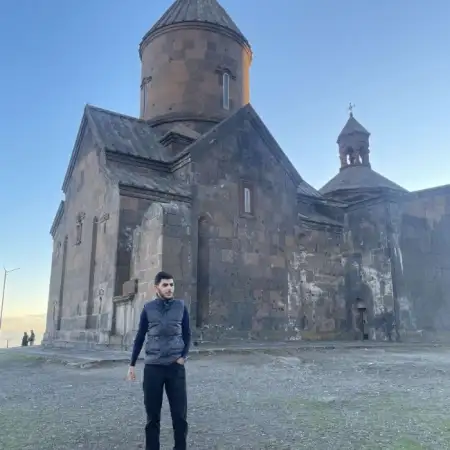 Hrach, 19Yerevan, Armenia 