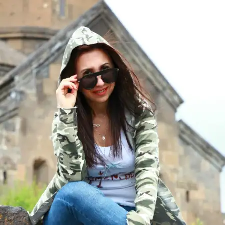 Yelizabeth, 46Yerevan, Armenia 