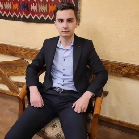 vahagn, 22Yerevan, Armenia 
