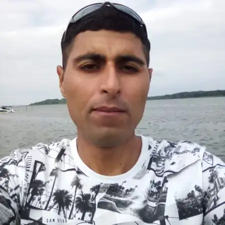 Georgi, 33Yerevan, Armenia 
